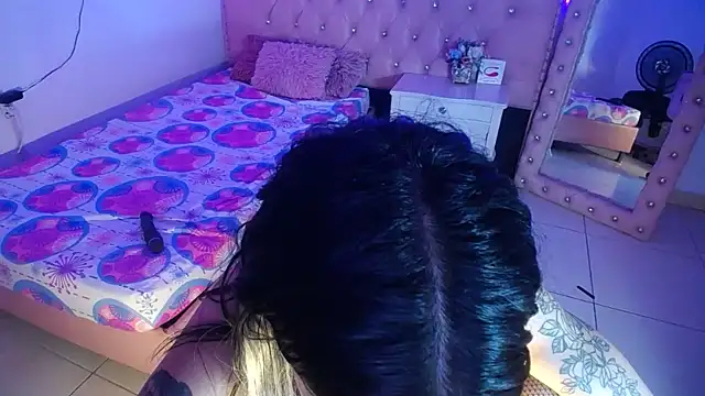Lissa_Tattoo's Live Chat Room