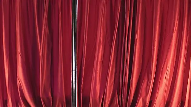 LuxenNoirのライブチャットルーム