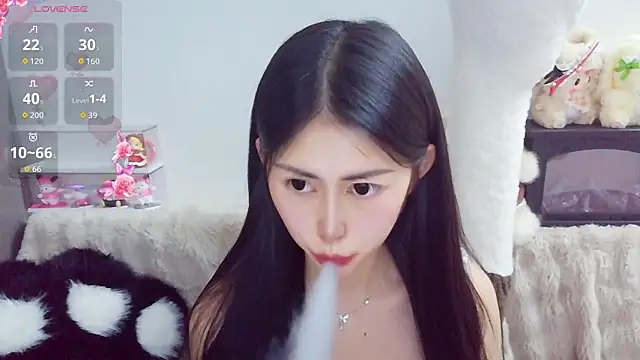 Labubu-o Cameră chat live