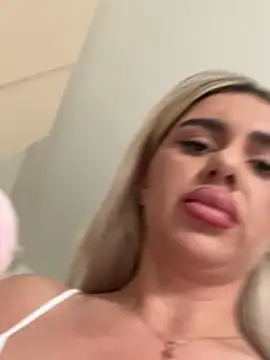 Chatroom en direct de Selinacraz