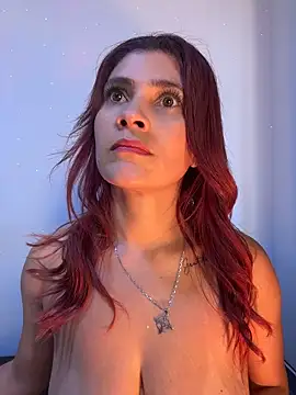 غرفة دردشة Skarlett_12_ المباشرة