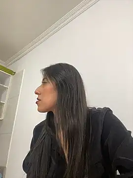 غرفة دردشة ELY_FE_ المباشرة