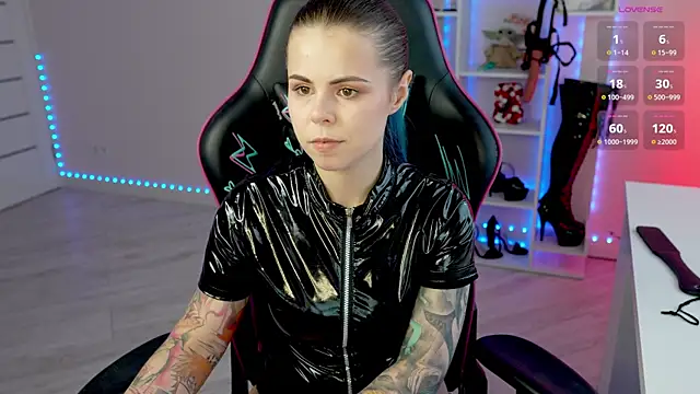 QueenAliceX – live chatrum