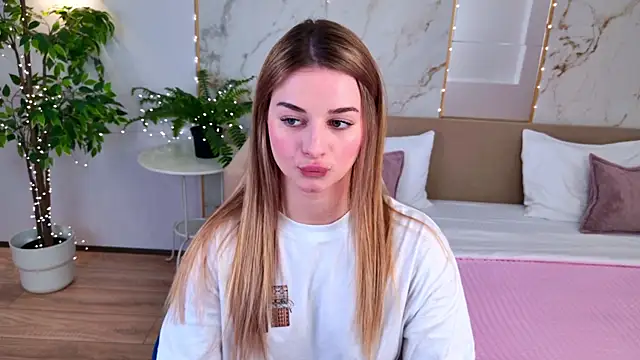 غرفة دردشة SweetyLicky المباشرة