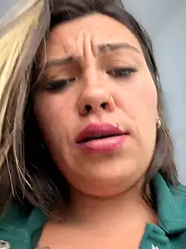 LIZ-06_ লাইভ চ্যাট রুম