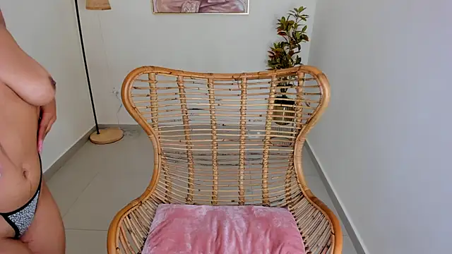 Chat soba uživo modela Mindy_Claker