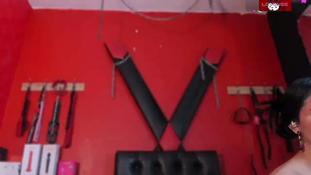 Živá chatovací místnost Monttserratt