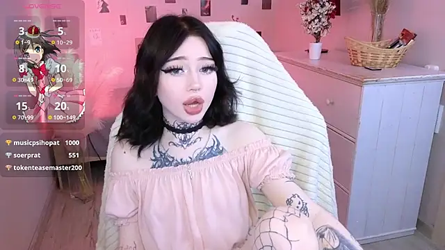 Pokój czatu na żywo – Emma_Kirks