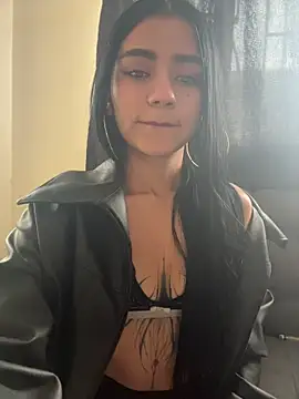 Dakota-fire's Live Chat Room