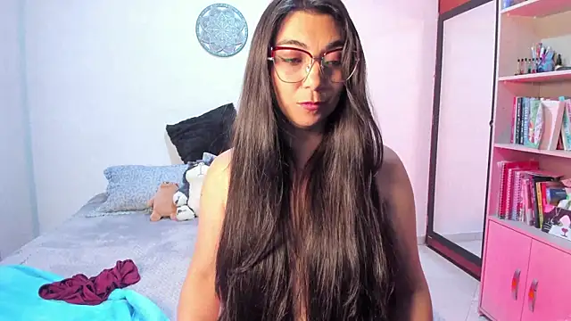 Chat soba uživo modela Karla_hernandez_