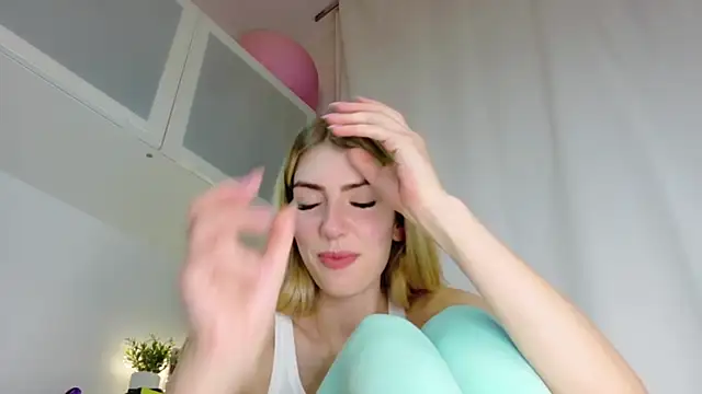SoniaXOXO – live chatrum