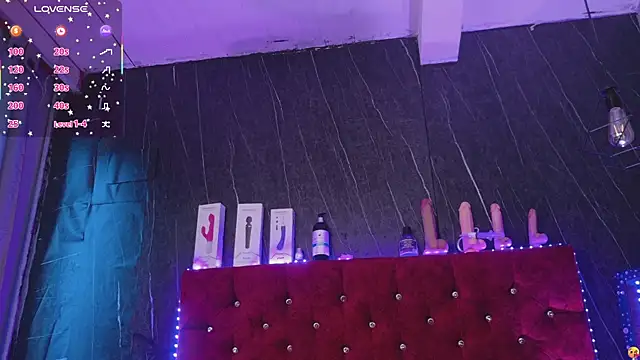 Cony_l Adlı Modelin Canlı Sohbet Odası