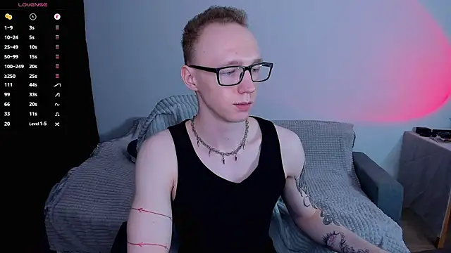 Alex_silent's Live Chat Room