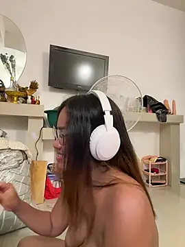 Sala de chat en directo de Ponthip