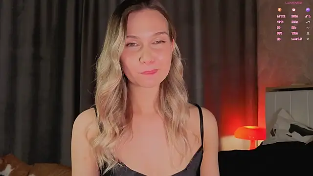 Nancy_Sensual – Naživo chatovacia miestnosť