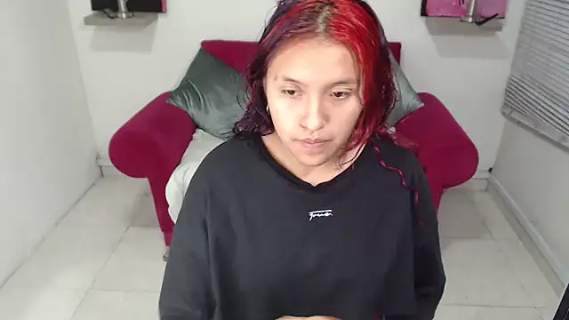 غرفة دردشة sandyfuckass المباشرة