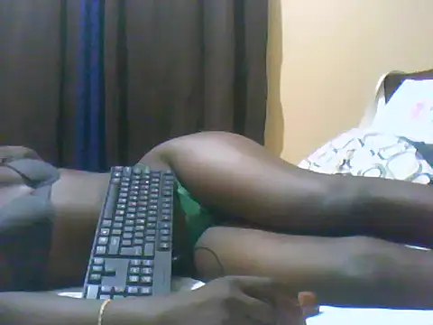 DeclaredDiningn Live chat-huone