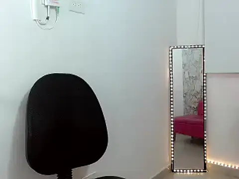 Shawnycarson's Live Chat Room
