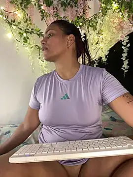 ArielleMillerr- live-chat rom