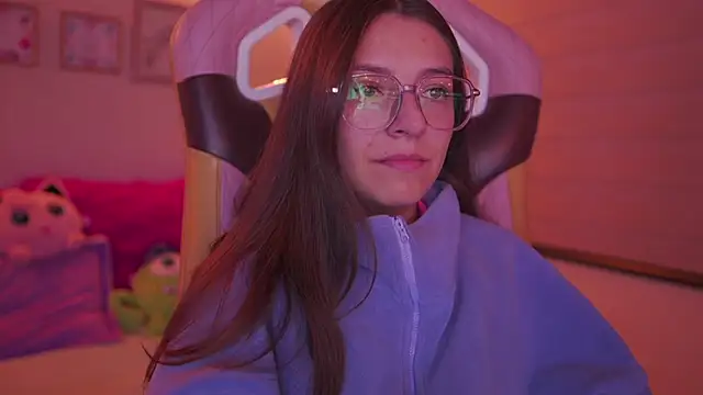 Онлайн чат milly_kenner