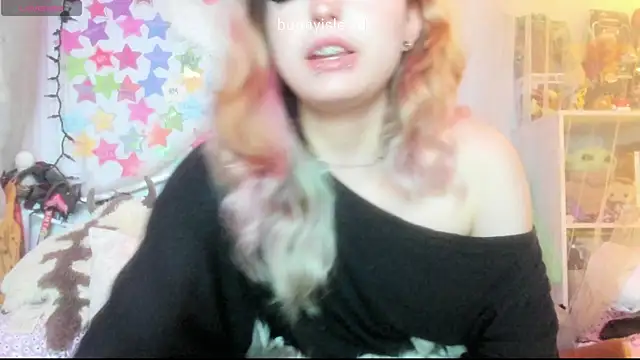 bunnyislewd's Live Chat Room