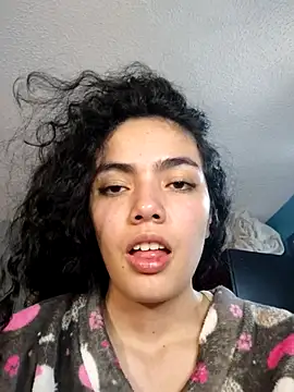 Alexa_Tore's Live Chat Room