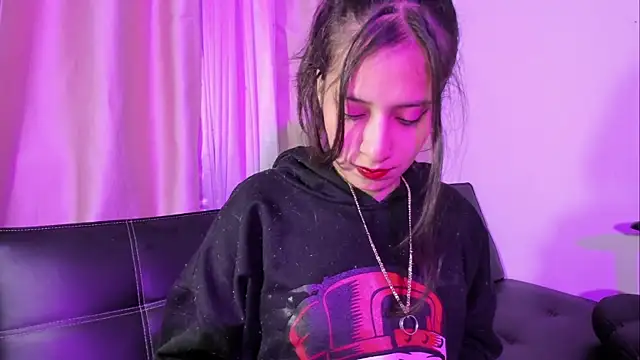 Онлайн чат Misha_Lover