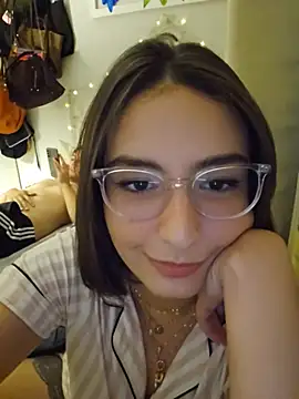Sala de chat en directo de Juh_castro