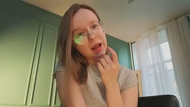 Živá chatovací místnost CassieCool