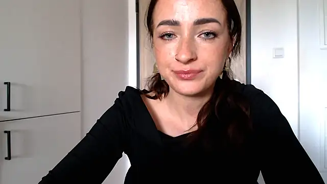 LorenneRose – Naživo chatovacia miestnosť
