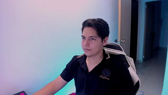 Asta_YunoXXX – Naživo chatovacia miestnosť