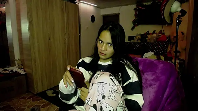 Sala de chat en directo de Samara_Homescapes