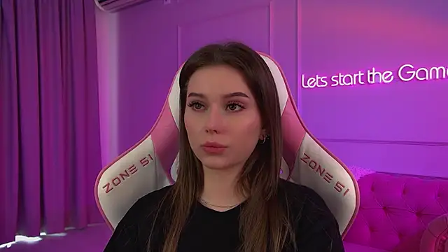 Chat soba uživo modela DianaVert