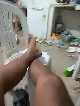 master_juju1924 Live Chatraum