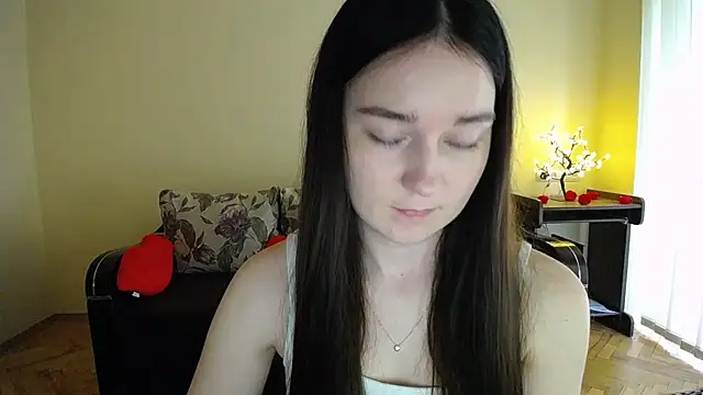 Pretty_shy live-chat rom