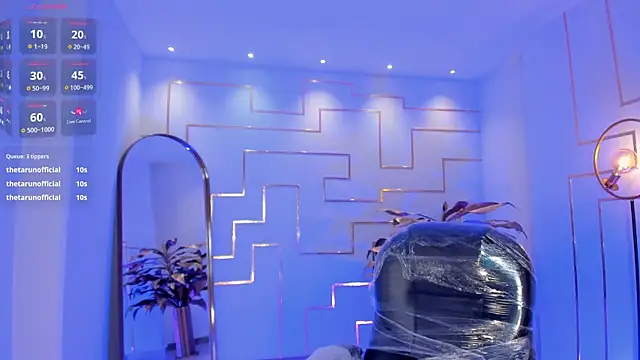 Živá chatovací místnost SarahYates