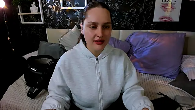 SofiaLovelyC Live Chatraum