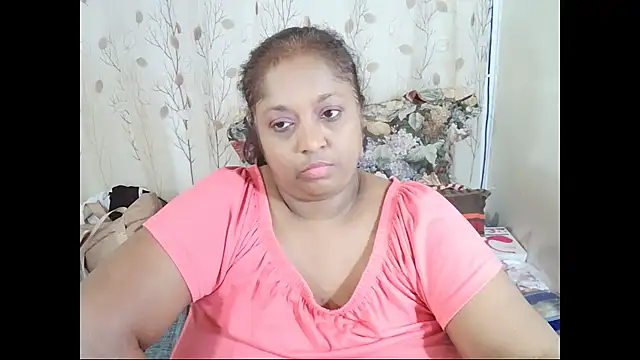 Chat ao vivo de Indiantasha
