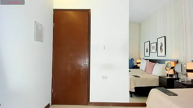 Sala de chat en directo de Lexis_Walker