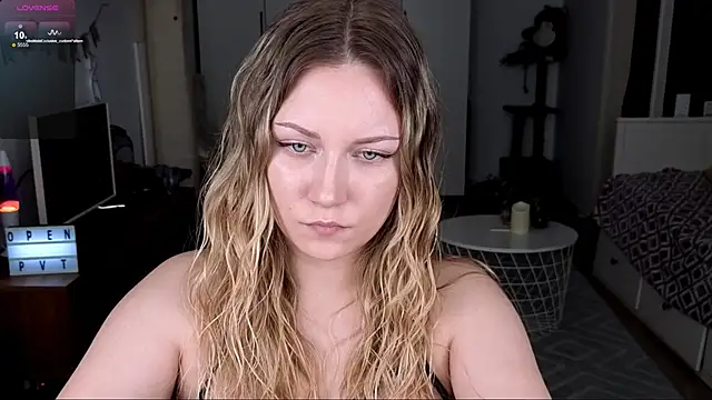 missyourtouch's Live XXX Chat