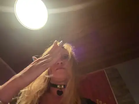 RoxyBlume's Live XXX Chat