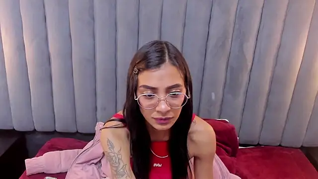 KarlaSlutSkinny__'s Live XXX Chat