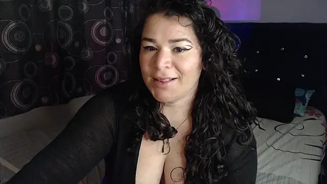 ANGELIQUE_KLANE's Live XXX Chat