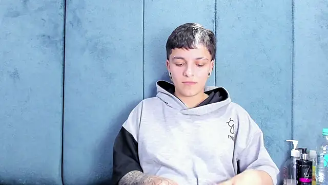 Megan_Thompson_'s Live XXX Chat