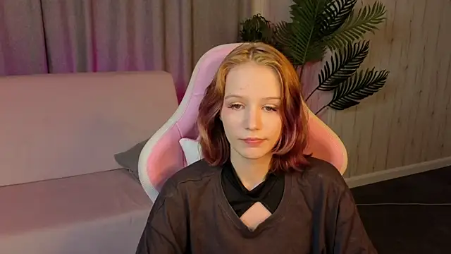AliceJohansone's Live XXX Chat