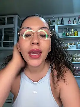 VictoriaaRose's Live XXX Chat