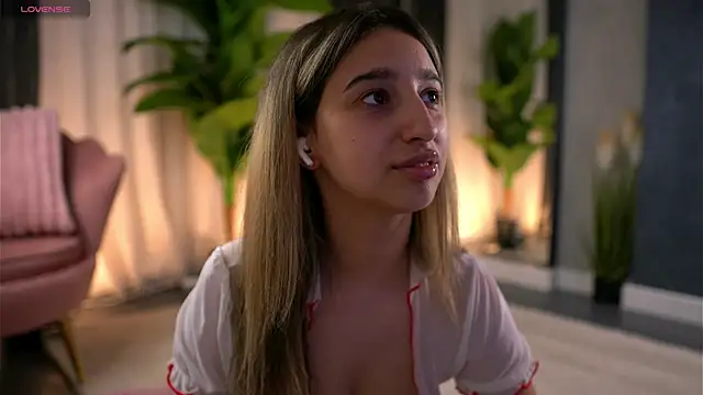JullyFox – Naživo XXX chat