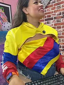 Miss_Pecados' Live XXX Chat