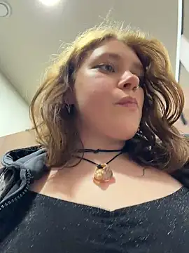 lucy-joy's Live XXX Chat