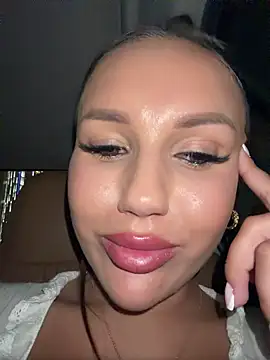 Syka0001's Live XXX Chat